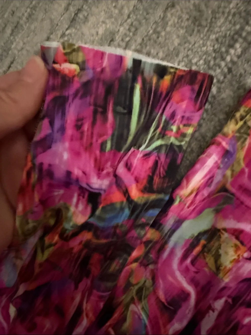Lululemon Base Pace HR Tight 25” Hyper Flow Pink Multi Size 6 - great condition